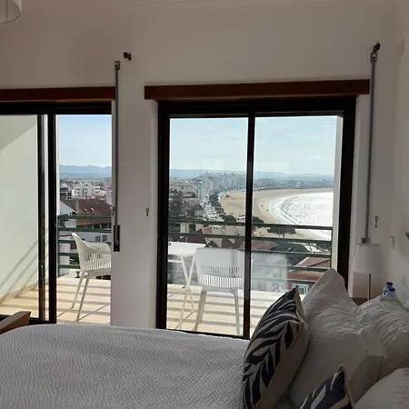 Live The Life Duplex Just 3 Minutes From The Ocean アパート *